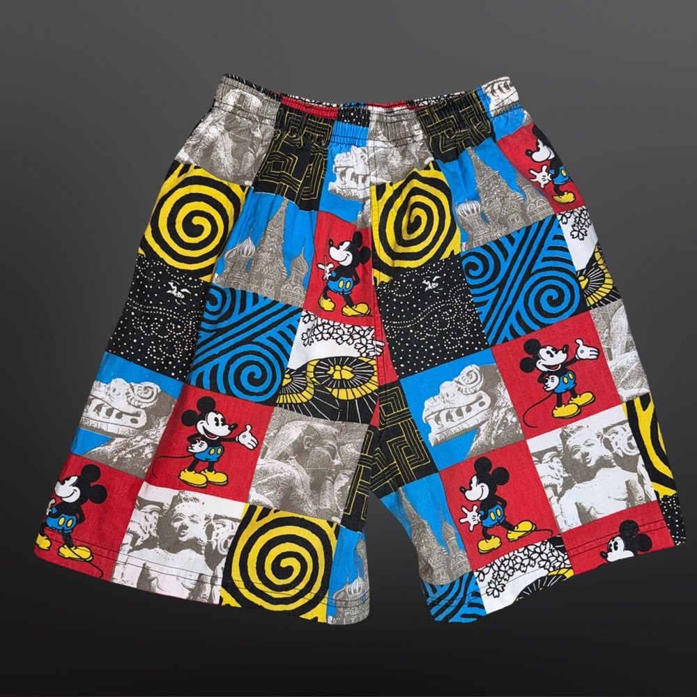 Vintage 90’s Y2K Rare Disney Shorts Mickey Mouse (MISSING TAG)